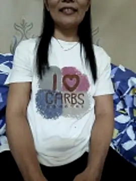 Snapshot of Asian_girl13 chatting on 12.15.25 Asian girl13 online show from 12.15.25