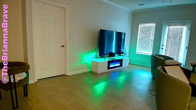 BriannaBrave online show from 02.09.26