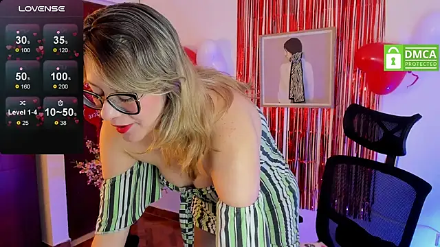 Snapshot of Chanelll_Taylorr_ chatting on 02.16.25 Chanelll Taylorr  online show from 02.16.25