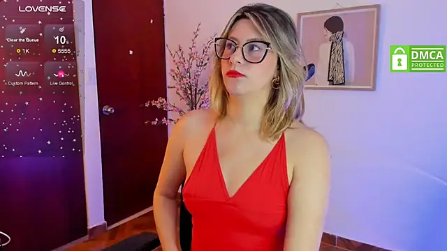 Snapshot of Chanelll_Taylorr_ chatting on 03.07.25 Chanelll Taylorr  online show from 03.07.25