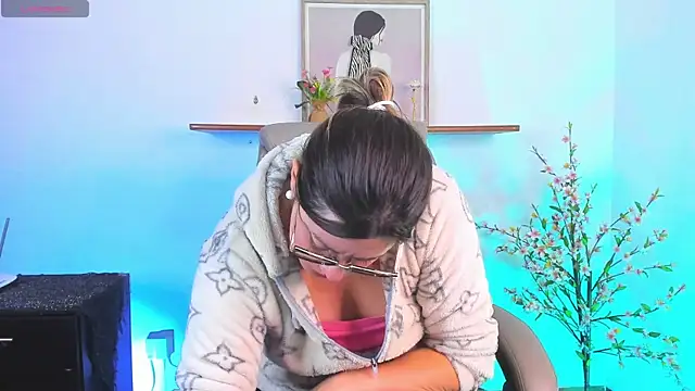 Chanelll Taylorr  online show from 01.10.26