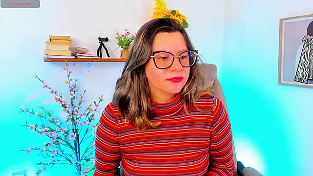 Chanelll Taylorr  online show from 04.22.26