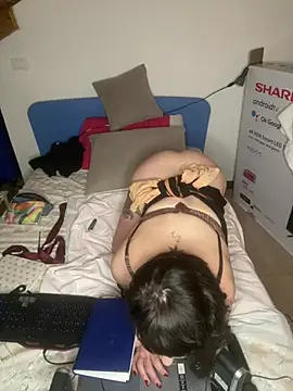 OniricFemme online show from 03.19.25