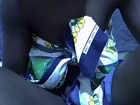 Adaline-Paris online show from 03.14.25