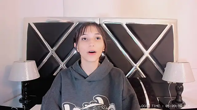 Naomi-Haruno online show from 03.20.25