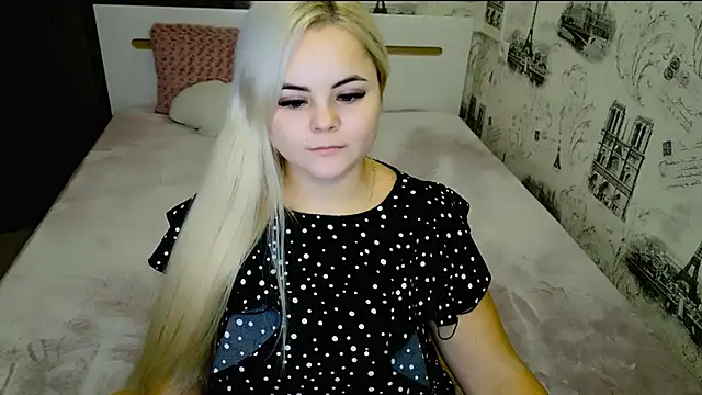 lovely-eyes online show from 11.08.25