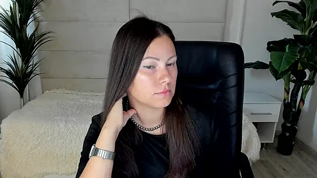 Dana  dom online show from 09.19.25