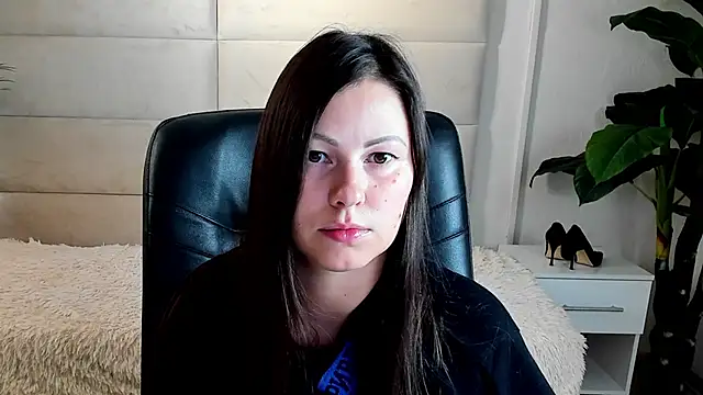 Dana  dom online show from 10.19.25