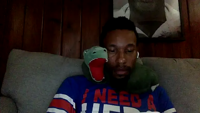 Snapshot of KingDerRico chatting on 09.25.25 KingDerRico online show from 09.25.25