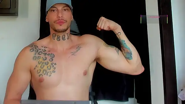 Snapshot of RickG_Oficial chatting on 03.28.26 RickG Oficial online show from 03.28.26