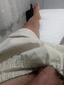 Snapshot of betinhodelas chatting on 12.21.25 betinhodelas online show from 12.21.25