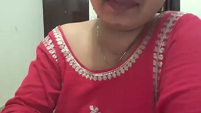 Snapshot of Gulaboo_bhabi chatting on 01.22.25 Gulaboo bhabi online show from 01.22.25