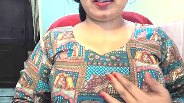 Snapshot of Gulaboo_bhabi chatting on 11.07.25 Gulaboo bhabi online show from 11.07.25