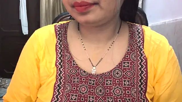 Snapshot of Gulaboo_bhabi chatting on 02.19.26 Gulaboo bhabi online show from 02.19.26