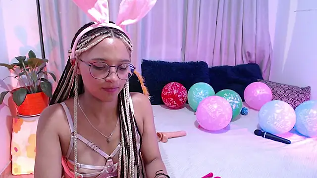 Zoe--khalL online show from 12.17.24