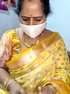 Snapshot of Rani_Darling_99 chatting on 01.14.25 Rani Darling 99 online show from 01.14.25