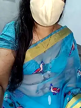 Snapshot of Rani_Darling_99 chatting on 01.15.25 Rani Darling 99 online show from 01.15.25