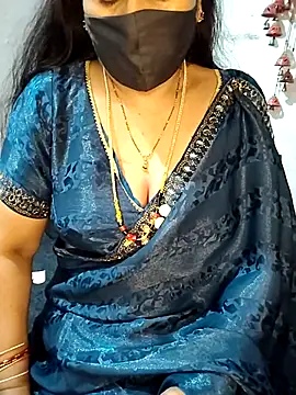 Snapshot of Rani_Darling_99 chatting on 09.18.25 Rani Darling 99 online show from 09.18.25