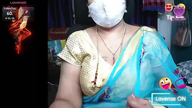 Snapshot of Rani_Darling_99 chatting on 11.28.25 Rani Darling 99 online show from 11.28.25