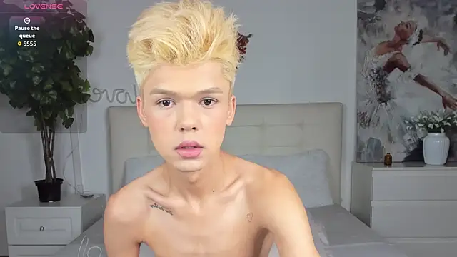 Felix Rey online show from 11.24.25