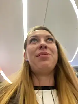 Sweet   Emily online show from 12.14.25