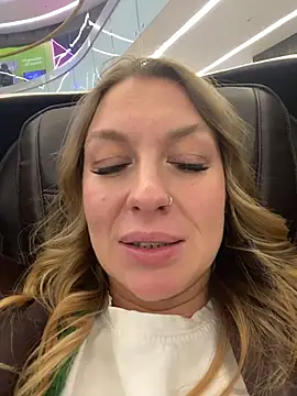 Snapshot of Sweet___Emily chatting on 01.11.26 Sweet Emily online show from 01.11.26