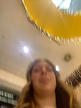 Snapshot of Sweet___Emily chatting on 01.19.26 Sweet Emily online show from 01.19.26