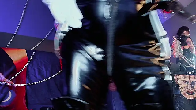 MorganaCrowley online show from 11.18.25