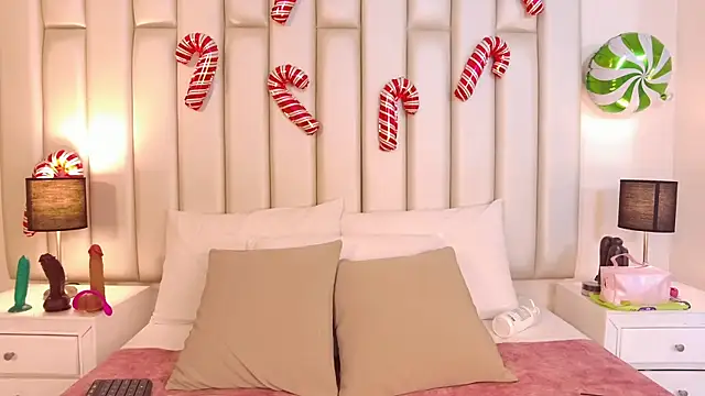 Emily robertss online show from 12.17.25