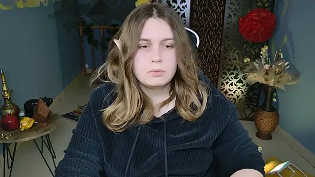 FioraMarmoris online show from 03.15.25