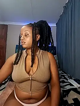 Queen-Chocolate online show from 12.16.25