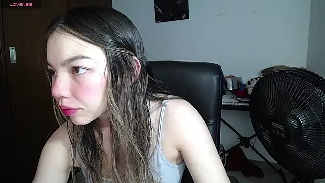 venelope1 online show from 02.11.25