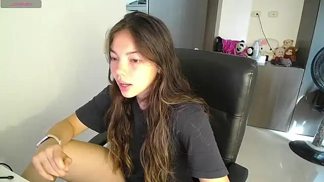 venelope1 online show from 02.17.26