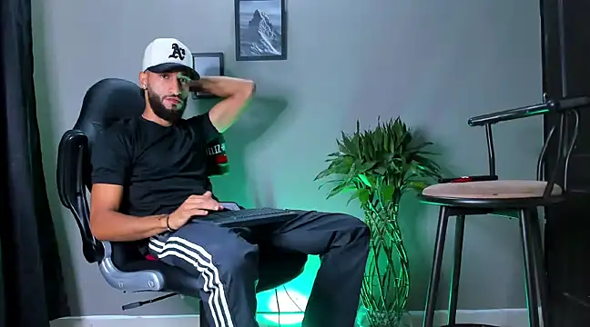 Damian 022 online show from 01.04.25