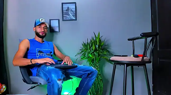 Damian 022 online show from 03.12.25