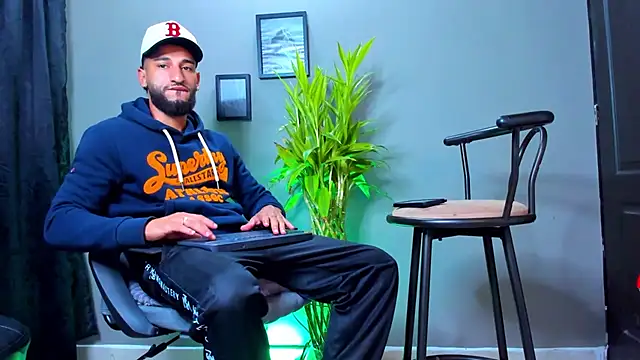 Damian 022 online show from 10.08.25