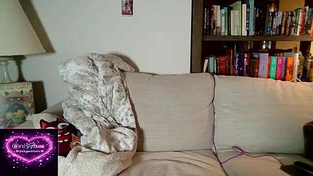 Snapshot of skywinters chatting on 02.23.26 skywinters online show from 02.23.26