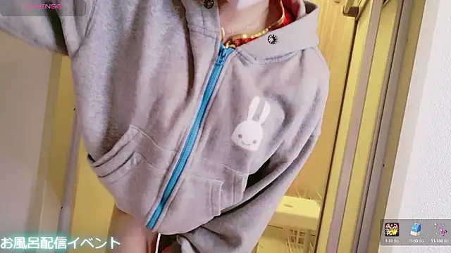 maii- online show from 04.25.26
