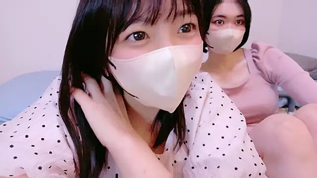 Snapshot of HaruruHappy chatting on 09.13.25 HaruruHappy online show from 09.13.25