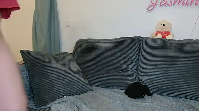 Jasmin-White online show from 06.26.26