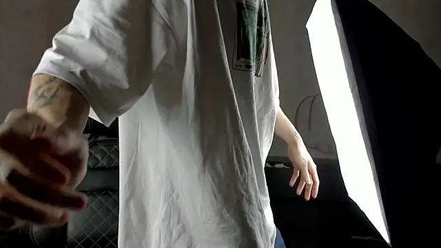 MasonWarholl online show from 12.12.24