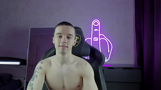 MasonWarholl online show from 01.10.25