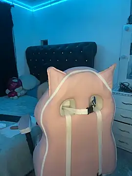 KittyRous online show from 03.05.25