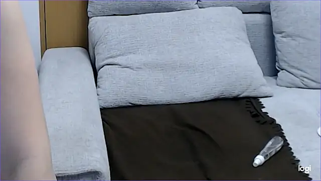 VioletaFlower7 online show from 03.17.26