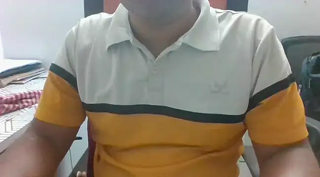 Snapshot of indianbull3684 chatting on 12.08.24 indianbull3684 online show from 12.08.24