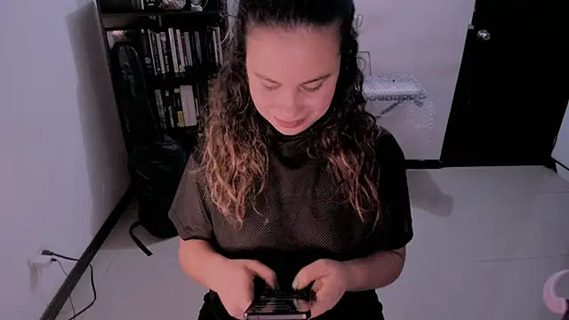 gigi stephans online show from 08.02.26