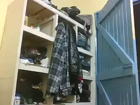 petite 12 online show from 12.01.24