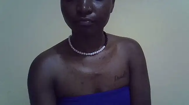 petite 12 online show from 03.02.25