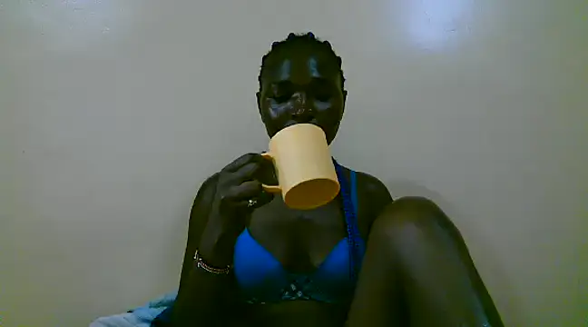 petite 12 online show from 03.21.25