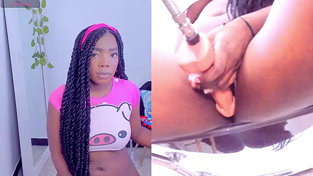 Snapshot of zoeethompson_cm chatting on 02.12.25 zoeethompson cm online show from 02.12.25